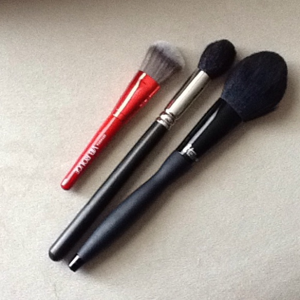 Makeup brushes
